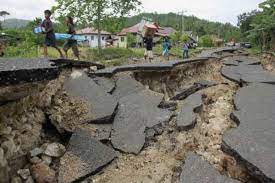 Photo of Jammu Kashmir Earthquake -जम्मू-कश्मीर के किश्तवाड़ में महसूस किए गए भूकंप के झटके, 3.7 की तीव्रता से कांपी धरती