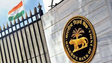 Photo of Kotak Mahindra Bank-RBI की बैंकों के खिलाफ ताबड़तोड़ कार्रवाई जारी, अब कोटक महिंद्रा बैंक पर लगाई ये रोक