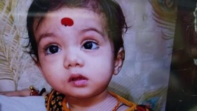 Photo of Chandigarh -चॉकलेट खाने से डेढ़ साल की बच्ची को हुईं खून की उल्टियां, जांच में एक्सपायरी डेट की निकली चॉकलेट