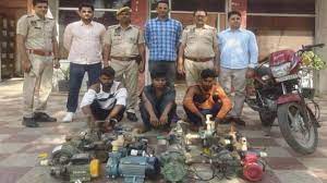 Photo of Madhya Pradesh News- पानी की मोटर चोरी करने वाले आरोपितों को गांव वालों ने दबोचा किया पुलिस के हवाले