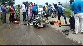Photo of Mp News-  नरसिंहपुर में दो बाइकों के बीच जोरदार भिड़ंत, मां-बेटे समेत चार लोगों की मौत
