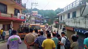 Photo of HAMIRPUR -सड़क दुर्घटना के पीड़ितों की तुरंत करें मदद, पुलिस नहीं करेगी पूछताछ