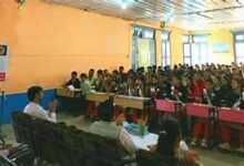 Photo of Up News-  न्यू संस्कृत औद्योगिक प्रशिक्षण संस्थान में विद्यार्थियों को दिया गया टैबलेट इलाहाबाद एक्सप्रेस