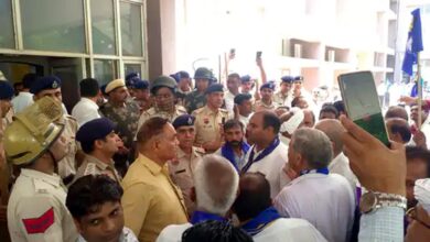Fatehabad: Bharat Bandh has no effect, markets remain open