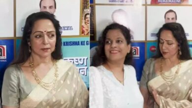 Hema Malini got angry: Hema Malini got angry at the fan's action, people did not like this behavior