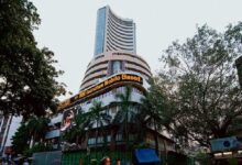 Photo of Share Market: Sensex 542 अंकों की गिरावट, लुढ़का, Nifty में भी 169 अंकों से लुढ़का