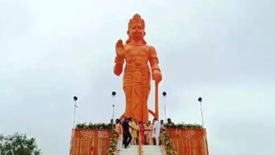 Photo of Varanasi-  मुख्यमंत्री योगी आदित्यनाथ ने किया 51 फीट ऊंची हनुमान प्रतिमा का अनावरण, जय श्रीराम का हुआ गगनचुम्बी उद्घोष