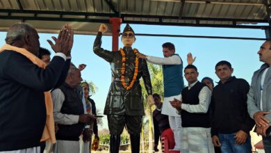 Photo of Fatehabad- सांसद ने किया सुभाष चंद्र बोस की प्रतिमा का अनावरण, सामुदायिक केंद्र का शिलान्यास