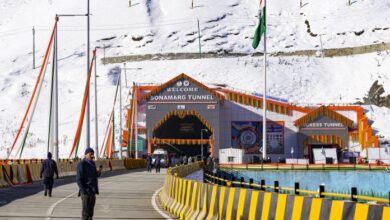 Photo of Srinagar: प्रधानमंत्री मोदी जम्मू-कश्मीर के गांदरबल में जेड-मोड़ सुरंग का उद्घाटन करने के लिए पहुंचे श्रीनगर