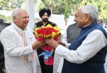 Photo of Patna- राज्यपाल पहुंचे मुख्यमंत्री आवास , नीतीश कुमार को दी जन्मदिन की शुभकामनाएं