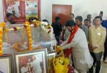 Varanasi: Devotees gathered to pay tribute to 129-year-old Padma Shri Baba Shivanand, many dignitaries including AYUSH Minister attended