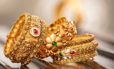 Gold and silver rate: Gold became cheaper for the second consecutive day, silver also lost its shine