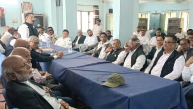 Mau News: "Advocates' protest against corruption in tehsils, if action is not taken then the division will be closed"