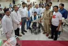 Mau News: Samarpan Foundation manager Abhishek Pandey honored on World Thalassemia Day