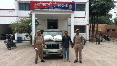 Chandauli News: One arrested with cough syrup being smuggled for drug abuse