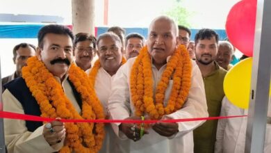 Kushinagar: Regular eye care and checkup is necessary to stay healthy- Brahmashankar Tripathi