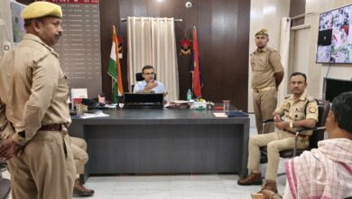 Chandauli news: Resolve public problems on priority basis- Superintendent of Police