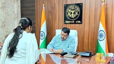 Amethi news: District Magistrate heard the problems of the people, gave instructions to the officials for quality resolution