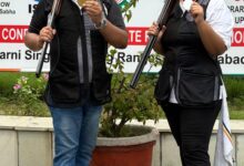 Amethi news: Amethi District Magistrate Sanjay Chauhan and daughter Rishika Chauhan again raised the flag in shooting
