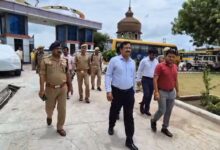 Kaushambhi news: DM inspected the Review Officer and Assistant Review Officer examination centers