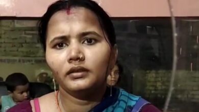 Kaushambhi news: Woman mixed sulphas in flour at home, three arrested