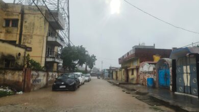 Kaushambhi news: Due to heavy rains, life in Kaushambi is disrupted, streets filled with water, traffic disrupted