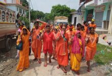 Kanwar Yatra 2025: Kanwariyas left for Baiju Baba temple after taking water from Vindhyavasini