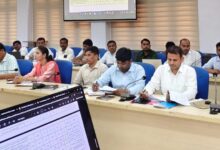 Kaushambhi news: DM Madhusudan Hulgi reviewed aspirational development blocks