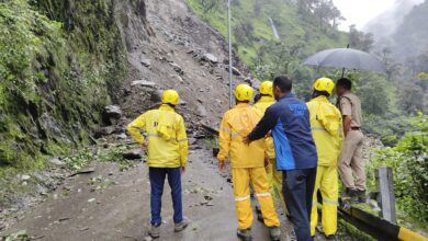 Uttarakhand Heavy Rain Alert: Heavy rain alert in nine districts of the state, operation to evacuate passengers stranded on Kedarnath route continues