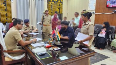 Pratapgarh news: Superintendent of Police Pratapgarh heard public problems, gave instructions to officers