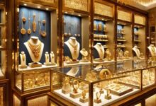 Gold Silver Rate: Gold prices continue to fall in bullion market, slight rise in silver prices