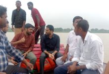 Kaushambi news: DM did a field inspection of flood affected village-Define and Barhara