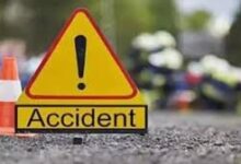 Kaushambhi news: Bike rider dies in road accident