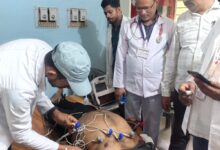 Organizing medical camps: With the joint efforts of the General Secretary of the District Bar Association and the District Magistrate, 200 patients were examined.