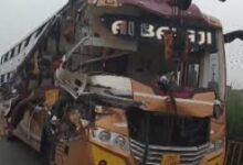 UP news: Four pilgrims returning from Gaya died in a road accident, three injured