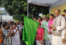 Attack on Rahul Gandhi and Akhilesh Yadav: Brajesh Pathak participated in the Seva Pakhwada program in Bareilly