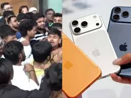 iPhone-17 on sale: Sales of the iPhone 17 series begin, with crowds of customers flocking to Apple stores