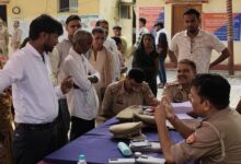 Mau news: Public grievances heard on Thana Diwas, 3 out of 20 cases resolved on the spot