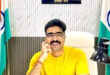 Mau news: Additional District Magistrate cancels allotment of agricultural land above four bighas to six ineligible persons, estimated to be worth around 20 crore rupees.