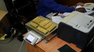 Mumbai news: 10.5 kg gold seized at Mumbai airport, 13 people including eight foreign passengers arrested