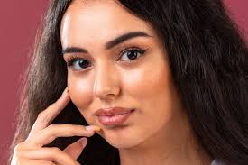 Natural Skin Care Tips: Amazing glow on face in 15 minutes, everyone will ask – what did you apply? This home remedy goes viral.