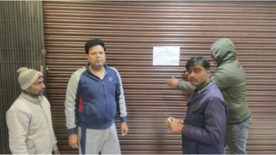 Lucknow Nagar Nigam, Grihkar Bakayadar Action, Lucknow House Tax News, Nagar Nigam Sealing Action, Lucknow Municipal Corporation, Property Tax Recovery Lucknow, Zone 4 Zone 6 Zone 8 Action, Lucknow Local News,m गृहकर बकाया लखनऊ, नगर निगम सीलिंग कार्रवाई