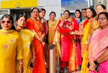 डॉ. सुधा यादव, प्रयागराज भाजपा समाचार, भाजपा महिला मोर्चा, बमरौली एयरपोर्ट प्रयागराज, भाजपा महिला मोर्चा स्वागत, BJP Mahila Morcha Prayagraj, Dr Sudha Yadav BJP, प्रयागराज राजनीतिक खबर, भाजपा महिला शक्ति