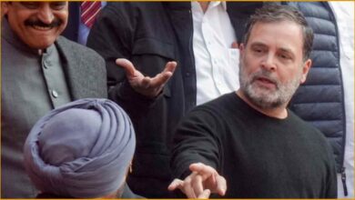 Rahul Gandhi Ravneet Bittu clash, राहुल गांधी बिट्टू विवाद, संसद में गद्दार टिप्पणी, Parliament Makar Dwar clash, Ravneet Singh Bittu statement, Rahul Gandhi controversy news, Budget session parliament news, Congress BJP confrontation