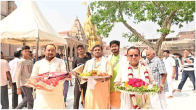 काशी विश्वनाथ धाम, नवरात्रि 2026, वाराणसी मंदिर समाचार, दुर्गा पाठ काशी, माँ मंगला गौरी पूजा, चैत्र नवरात्रि वाराणसी, काशी विश्वनाथ मंदिर भीड़, धार्मिक समाचार वाराणसी