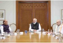 PM Modi meeting on oil crisis, Brent crude price today, Strait of Hormuz tension, Iran Israel conflict impact on oil, Global oil market news, पश्चिम एशिया तनाव, ईरान इज़राइल युद्ध, होर्मुज़ जलडमरूमध्य, तेल आपूर्ति संकट, LPG टैंकर भारत, हूथी विद्रोही, वैश्विक ऊर्जा सुरक्षा