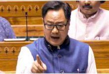 राहुल गांधी आंख मारता है, किरेन रिजिजू राहुल गांधी, लोकसभा विवाद, ओम बिरला अविश्वास प्रस्ताव, प्रियंका गांधी वाड्रा बयान, राहुल गांधी गले लगने वाला मामला