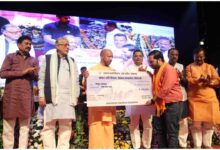 Kailash Mansarovar Yatra News, Yogi Adityanath Financial Aid, UP Religious Tourism Growth, Kailash Yatra Assistance UP, Ayodhya Kashi Tourism News, Prayagraj Mahakumbh 2025, UP Government Pilgrimage Scheme, Religious Tourism Economy India, Lucknow News Hindi, UP News Today