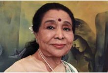 आशा भोसले स्वास्थ्य अपडेट, Asha Bhosle hospitalized, Breach Candy Hospital news, singer Asha Bhosle ICU, Bollywood singer health news
