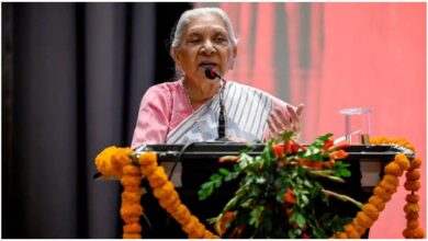 आनंदीबेन पटेल बयान, यूपी राज्यपाल आनंदीबेन पटेल, लव मैरिज पर आनंदीबेन पटेल, AKTU दीक्षांत समारोह, सपा सांसद वीरेंद्र सिंह, उत्तर प्रदेश राज्यपाल बयान